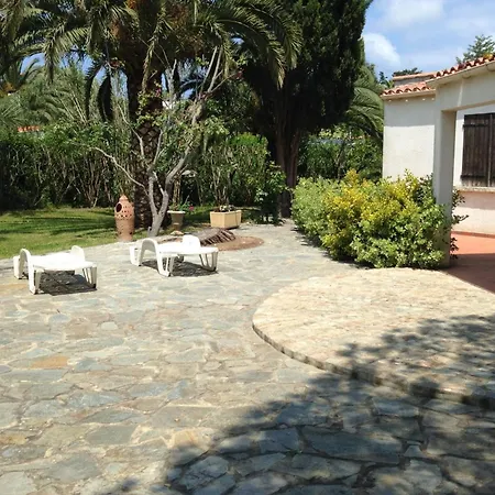 Casa vacanze Ecological House With Solar Electricity